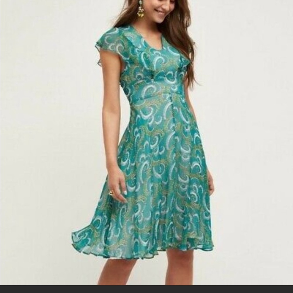 hd in paris green dress HD in Paris concerto silk ruffle dress size 0